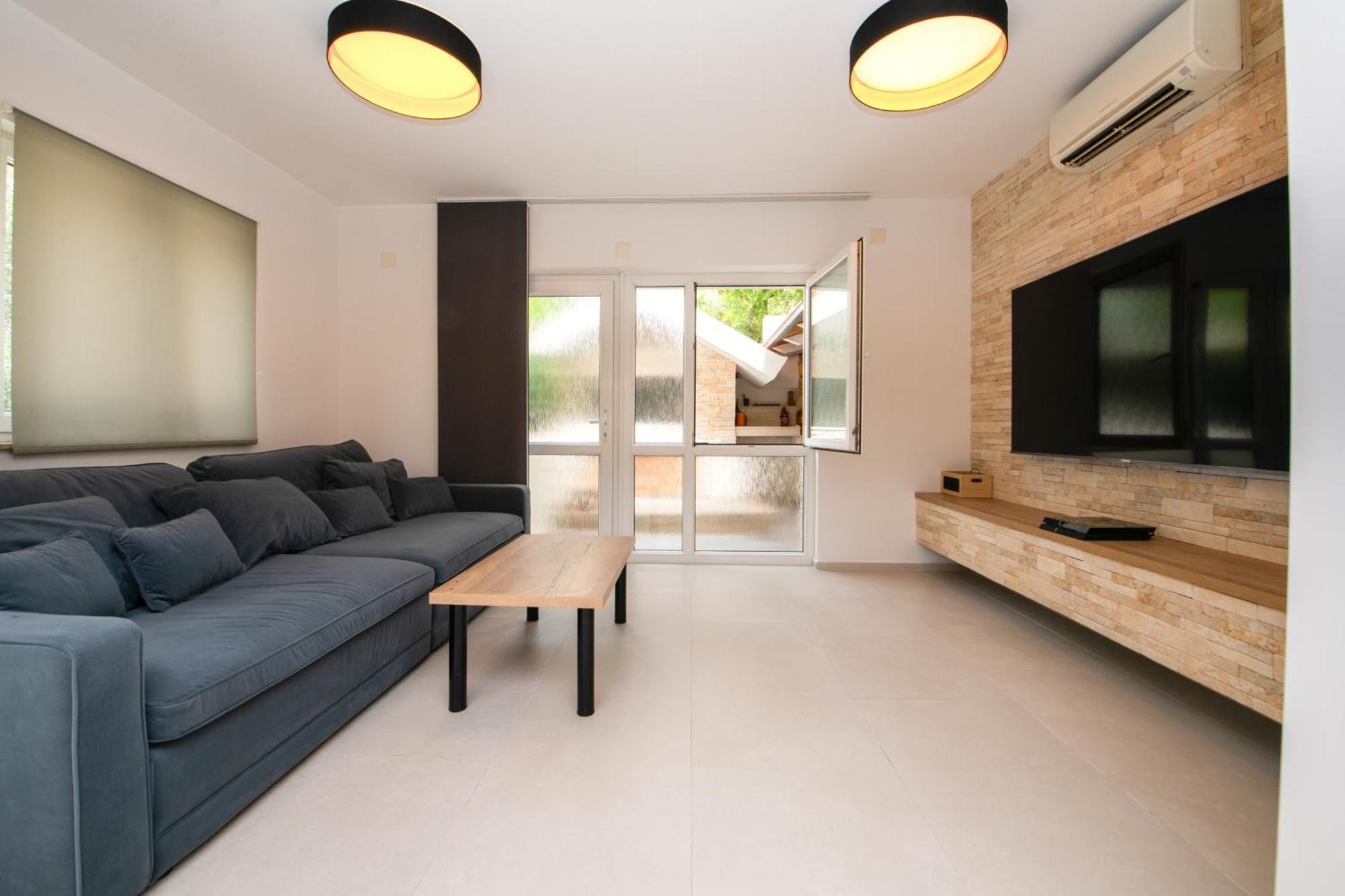 Villa Lipovac 特罗吉尔 外观 照片